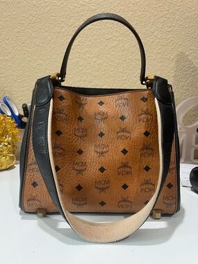 MCM COGNAC VISETOS TWO WAY BAG
